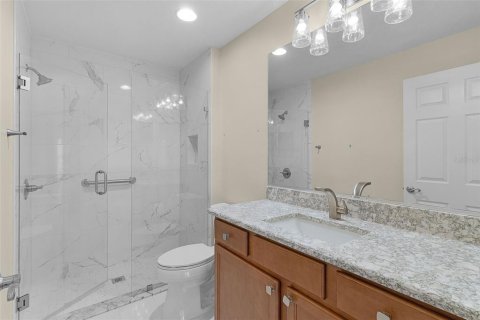 House in The Villages, Florida 3 bedrooms, 130.06 sq.m. № 2322885 - photo 29