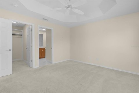 House in The Villages, Florida 3 bedrooms, 130.06 sq.m. № 2322885 - photo 20