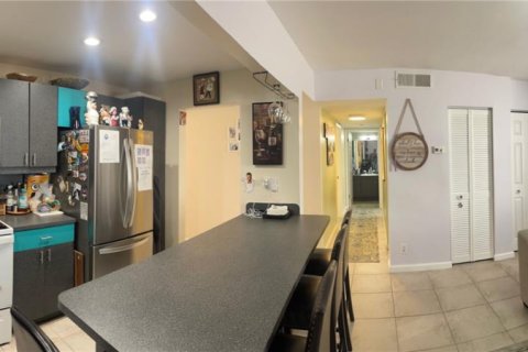 Condominio en venta en Aventura, Florida, 2 dormitorios, 120.12 m2 № 1764589 - foto 2