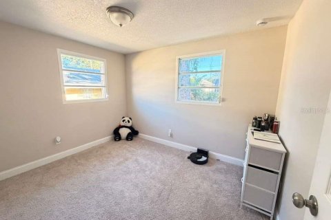 Villa ou maison à vendre à Tampa, Floride: 4 chambres, 128.67 m2 № 2138976 - photo 19