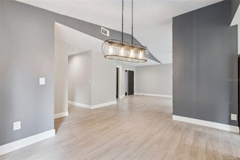 Condominio en venta en Port Orange, Florida, 3 dormitorios, 133.87 m2 № 2429313 - foto 6