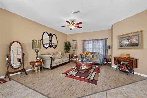 Villa ou maison à vendre à Palm Coast, Floride: 3 chambres, 219.62 m2 № 2151397 - photo 6