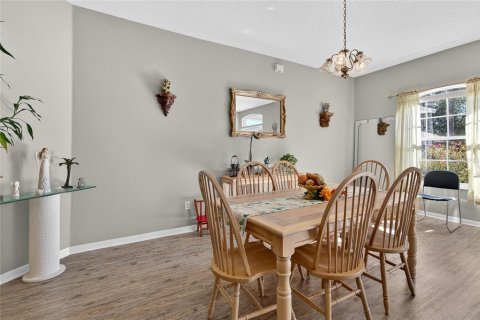 Villa ou maison à vendre à Palm Coast, Floride: 3 chambres, 219.62 m2 № 2151397 - photo 4