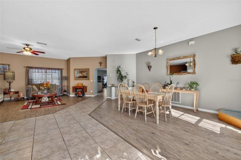 Villa ou maison à vendre à Palm Coast, Floride: 3 chambres, 219.62 m2 № 2151397 - photo 5