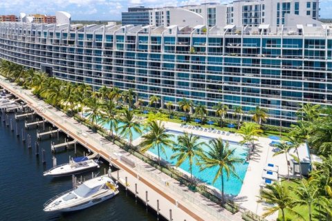 Condominio en venta en Aventura, Florida, 1 dormitorio, 112.78 m2 № 1935100 - foto 3