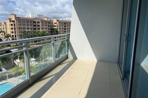 Condominio en venta en Aventura, Florida, 1 dormitorio, 112.78 m2 № 1935100 - foto 20
