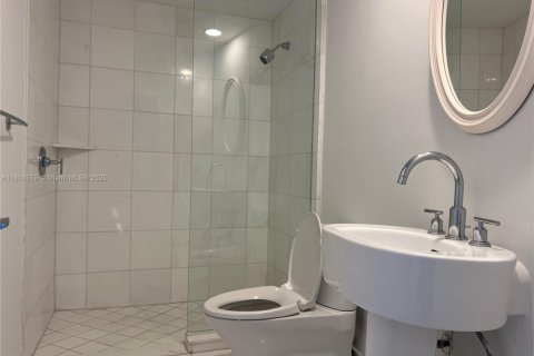 Condominio en venta en Aventura, Florida, 1 dormitorio, 112.78 m2 № 1935100 - foto 10