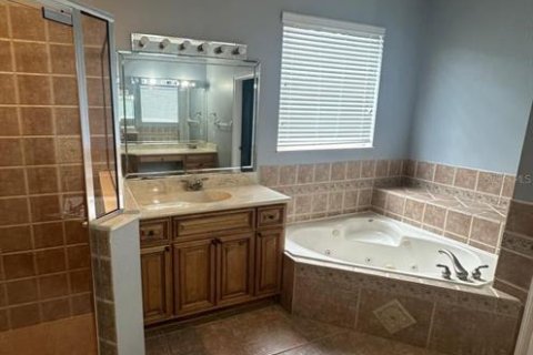 Casa en venta en Kissimmee, Florida, 4 dormitorios, 298.49 m2 № 1733530 - foto 7