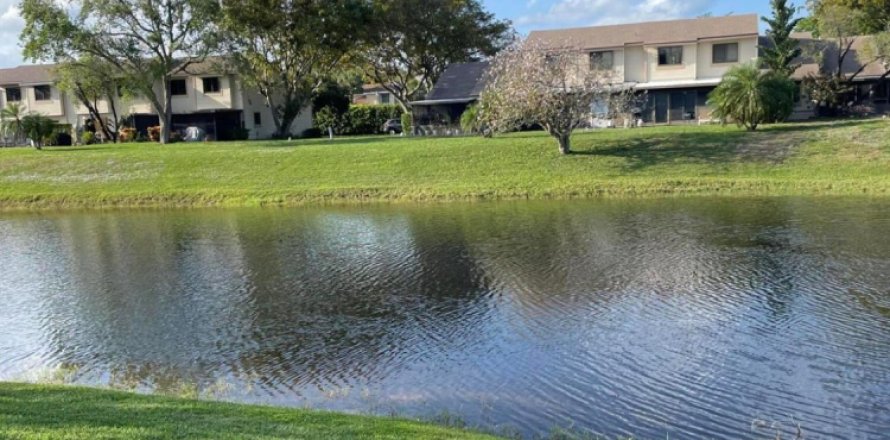 Condo in Delray Beach, Florida, 2 bedrooms  № 1049912