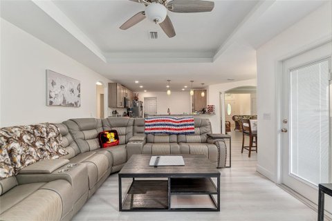 House in Beverly Hills, Florida 3 bedrooms, 190.54 sq.m. № 1767037 - photo 25
