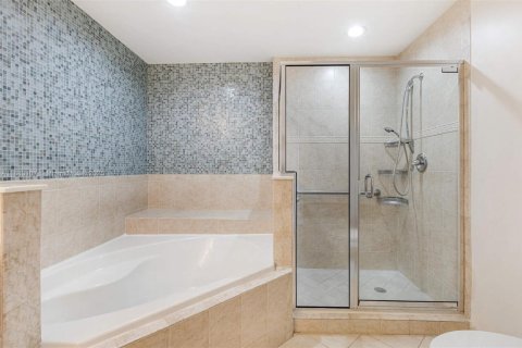 Купить кондоминиум в Майами, Флорида 2 спальни, 141.03м2, № 1932056 - фото 11