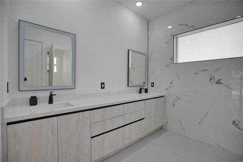 Casa en venta en Rotonda, Florida, 3 dormitorios, 211.63 m2 № 1826697 - foto 14