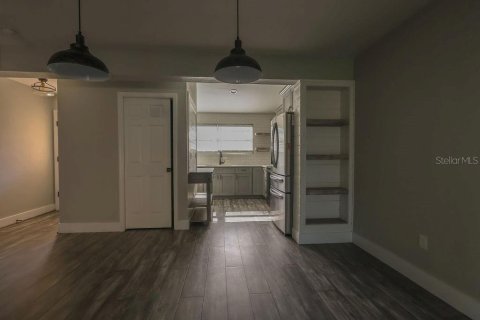 Купить кондоминиум в Саммерфилд, Флорида 3 комнаты, 102.1м2, № 1546091 - фото 16