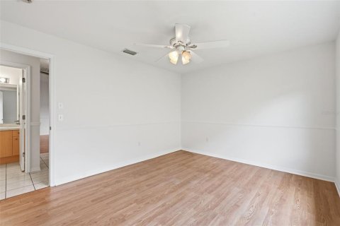 House in Trinity, Florida 2 bedrooms, 170.66 sq.m. № 2122785 - photo 28