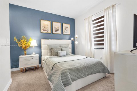 Condo in Doral, Florida, 2 bedrooms  № 1696607 - photo 27