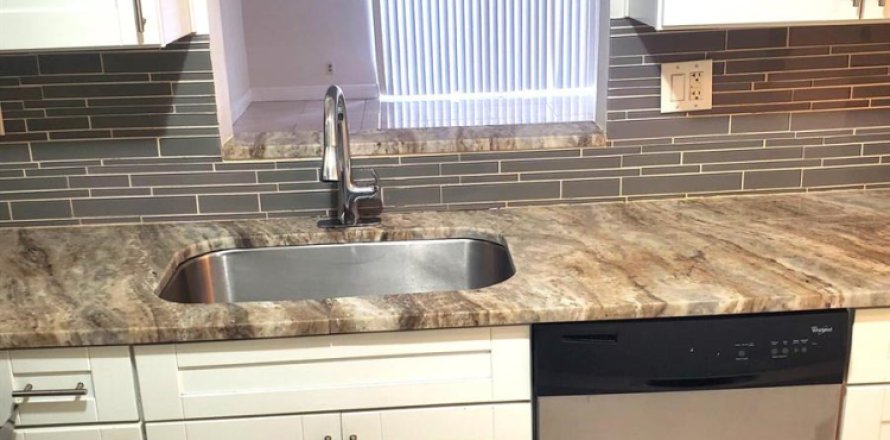 Condo à Plantation, Floride, 2 chambres  № 2400869