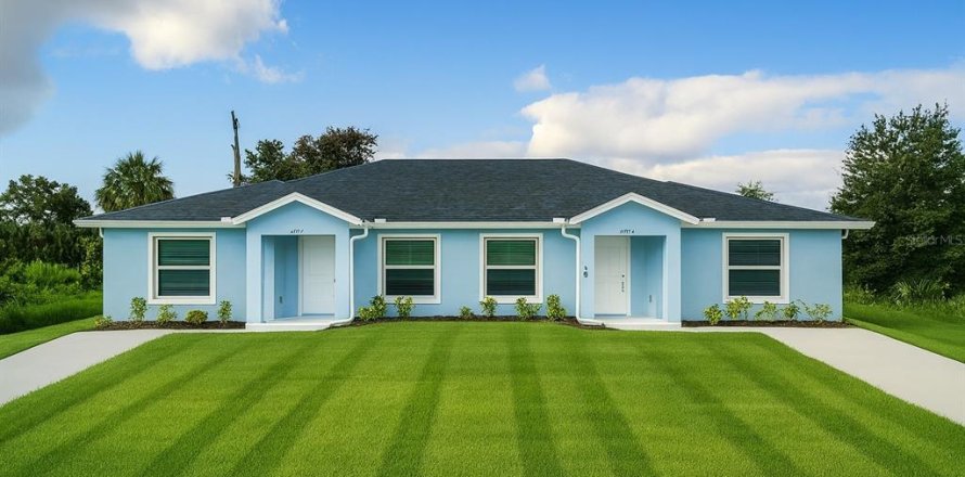 Commercial property in Punta Gorda, Florida 6 bedrooms, 195.47 sq.m. № 1888526