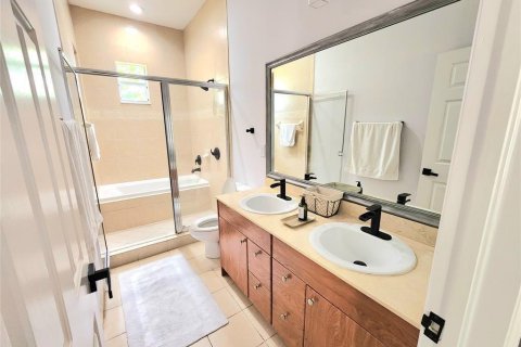 Touwnhouse à vendre à Lighthouse Point, Floride: 2 chambres, 132.85 m2 № 2187446 - photo 26