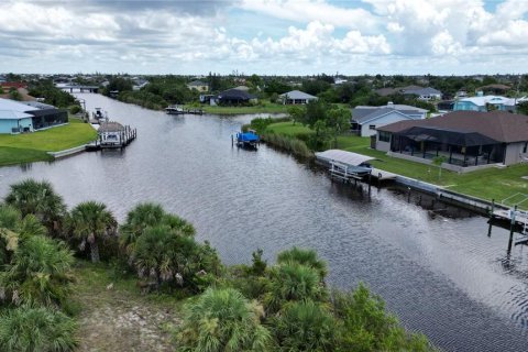 Terreno en venta en Port Charlotte, Florida № 1884487 - foto 4