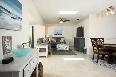 Casa en alquiler en Sarasota, Florida, 3 dormitorios, 181.16 m2 № 1401754 - foto 7