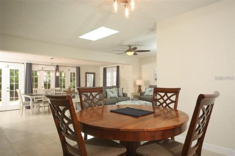 Casa en alquiler en Sarasota, Florida, 3 dormitorios, 181.16 m2 № 1401754 - foto 11