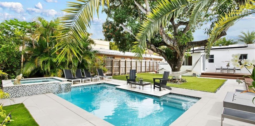 Casa en Fort Lauderdale, Florida 2 dormitorios, 127 m2 № 1172327