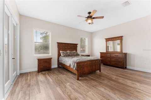Villa ou maison à vendre à Fish Hawk, Floride: 5 chambres, 287.81 m2 № 1815835 - photo 21