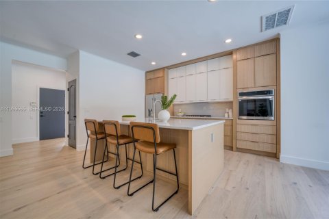 Купить виллу или дом в Палм-Бич-Гарденс, Флорида 3 спальни, 219.16м2, № 2027181 - фото 23