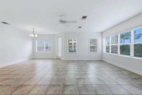 Condo in Bradenton, Florida, 3 bedrooms № 2393466 - photo 14