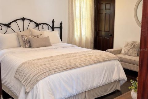 Villa ou maison à vendre à Brooksville, Floride: 6 chambres, 668.9 m2 № 2399554 - photo 12