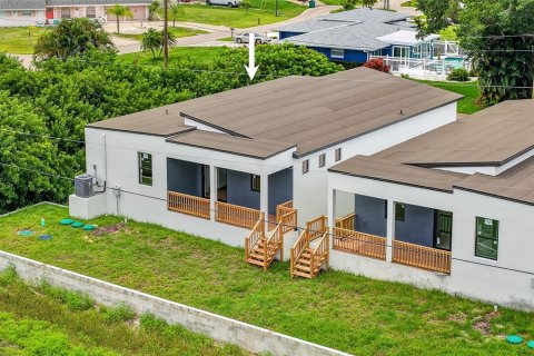 Villa ou maison à vendre à Punta Gorda, Floride: 3 chambres, 146.97 m2 № 2150942 - photo 27