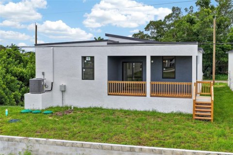 Villa ou maison à vendre à Punta Gorda, Floride: 3 chambres, 146.97 m2 № 2150942 - photo 29