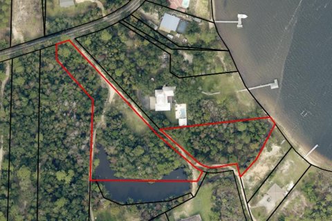 Terreno en venta en Milton, Florida № 559366 - foto 1