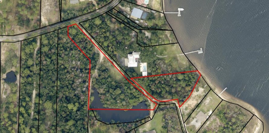 Terreno en Milton, Florida № 559366
