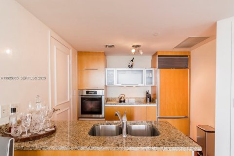 Снять в аренду кондоминиум в Санни-Айлс-Бич, Флорида 2 спальни, 120.87м2, № 1988964 - фото 9