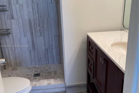 Снять в аренду кондоминиум в Дейви, Флорида 3 спальни, 102.19м2, № 2006950 - фото 5