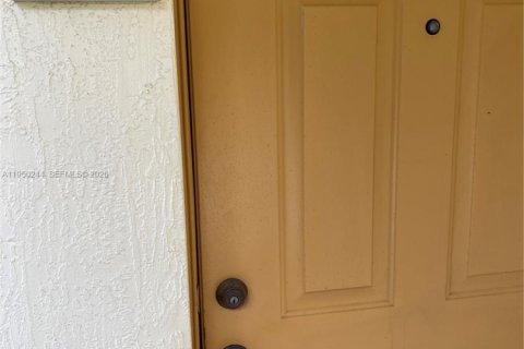 Copropriété à louer à Davie, Floride: 3 chambres, 102.19 m2 № 2006950 - photo 13