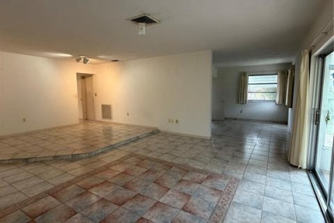 Villa ou maison à vendre à Clearwater, Floride: 2 chambres, 159.33 m2 № 2325175 - photo 13