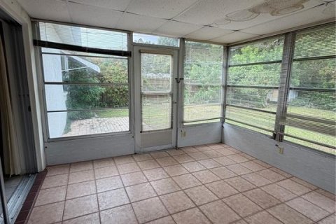 Villa ou maison à vendre à Clearwater, Floride: 2 chambres, 159.33 m2 № 2325175 - photo 11