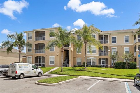 Condominio en alquiler en Kissimmee, Florida, 2 dormitorios, 94.95 m2 № 226887 - foto 1