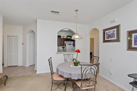 Condominio en alquiler en Kissimmee, Florida, 2 dormitorios, 94.95 m2 № 226887 - foto 6