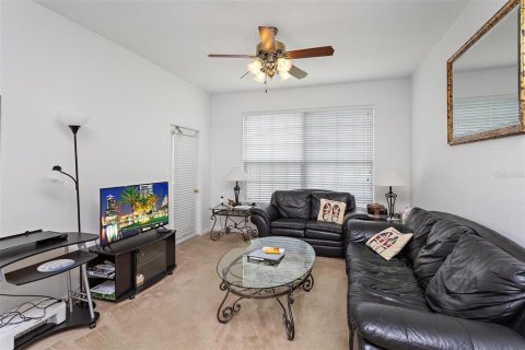 Condominio en alquiler en Kissimmee, Florida, 2 dormitorios, 94.95 m2 № 226887 - foto 10