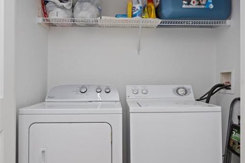 Condominio en alquiler en Kissimmee, Florida, 2 dormitorios, 94.95 m2 № 226887 - foto 16