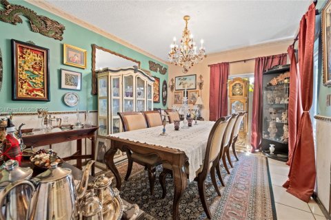 Villa ou maison à vendre à Miami, Floride: 3 chambres, 130.34 m2 № 1888028 - photo 14