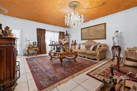 Villa ou maison à vendre à Miami, Floride: 3 chambres, 130.34 m2 № 1888028 - photo 7