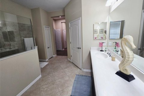 House in Venice, Florida 2 bedrooms, 192.21 sq.m. № 2231732 - photo 23