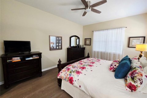 House in Venice, Florida 2 bedrooms, 192.21 sq.m. № 2231732 - photo 18
