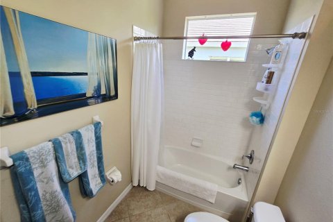 House in Venice, Florida 2 bedrooms, 192.21 sq.m. № 2231732 - photo 26