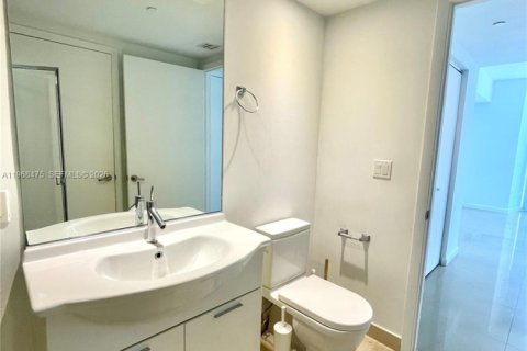 Condominio en alquiler en Miami, Florida, 2 dormitorios, 116.59 m2 № 2030936 - foto 24