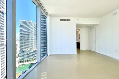 Condominio en alquiler en Miami, Florida, 2 dormitorios, 116.59 m2 № 2030936 - foto 17